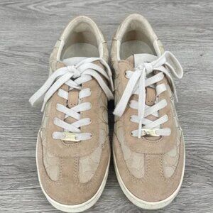 COACH C116 Low Top Signature Logo Sneaker in Light Khaki - Size 7.5